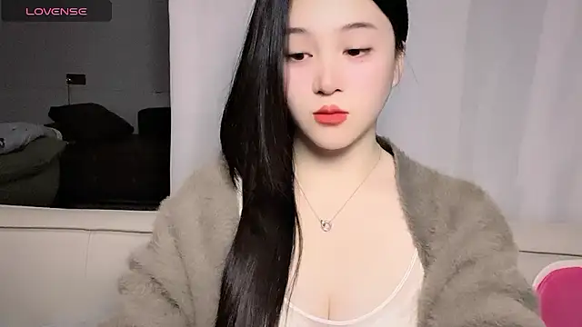 woaiqinqin online show from January 13, 2026, 3:39 pm