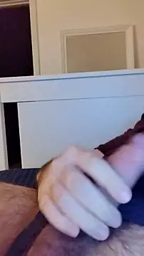 Snapshot of NewJoiner chatting on September 22, 2025, 8:00 pm NewJoiner online show from September 22, 2025, 8:00 pm