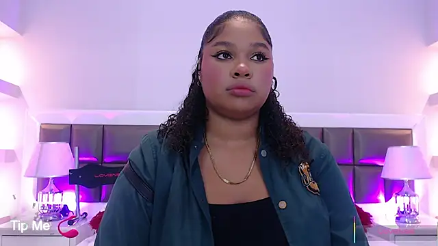 LennaEvans online show from October 23, 2025, 11:31 am