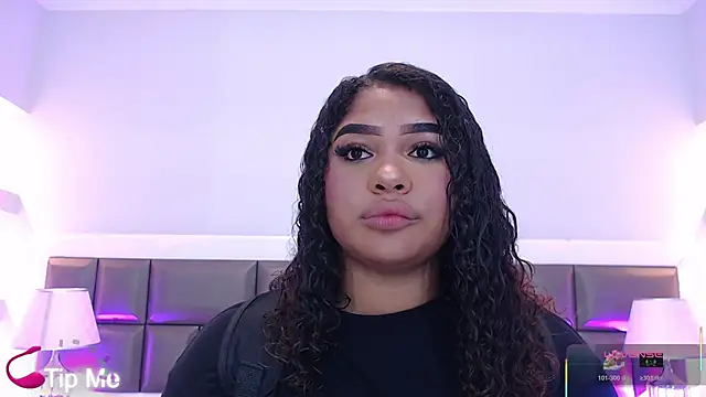 LennaEvans online show from December 16, 2025, 12:32 pm