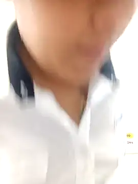 Snapshot of MAYE__13 chatting on December 22, 2025, 12:02 pm MAYE 13 online show from December 22, 2025, 12:02 pm