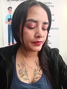 Snapshot of MAYE__13 chatting on February 10, 2026, 12:09 pm MAYE 13 online show from February 10, 2026, 12:09 pm