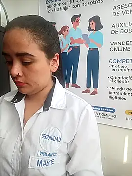 Snapshot of MAYE__13 chatting on February 25, 2026, 2:05 pm MAYE 13 online show from February 25, 2026, 2:05 pm