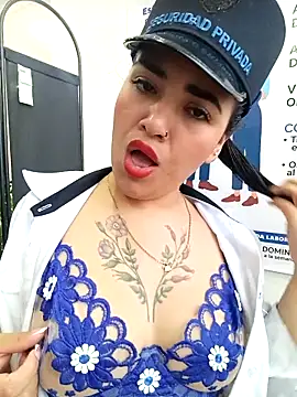 Snapshot of MAYE__13 chatting on February 26, 2026, 11:31 am MAYE 13 online show from February 26, 2026, 11:31 am