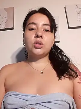 Yuli-27 online show from October 14, 2025, 2:23 am