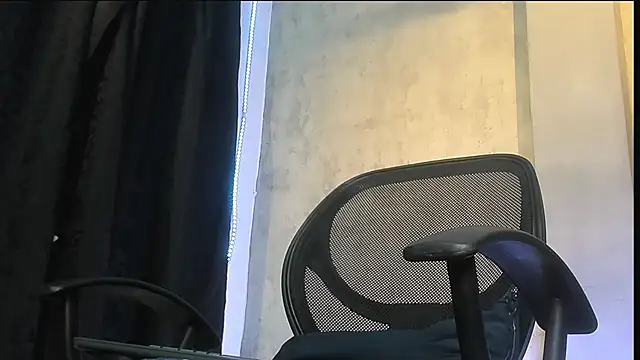 Snapshot of Manuel_FPG chatting on November 7, 2025, 2:44 am Manuel FPG online show from November 7, 2025, 2:44 am