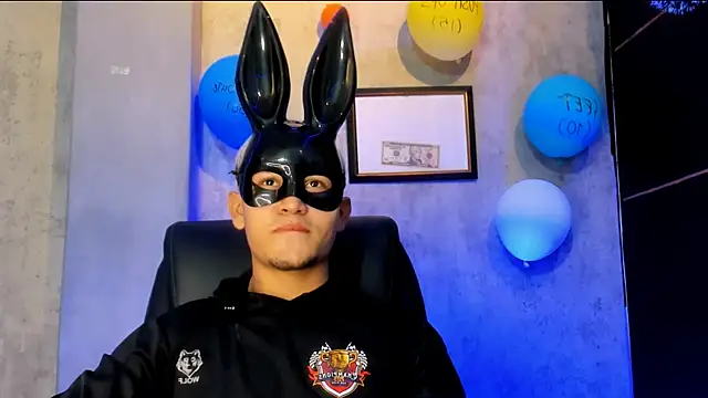 Snapshot of Manuel_FPG chatting on November 24, 2025, 2:00 am Manuel FPG online show from November 24, 2025, 2:00 am