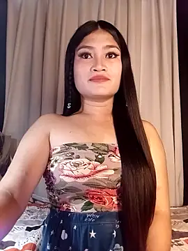 Naughtyalina2 online show from November 6, 2025, 11:37 pm