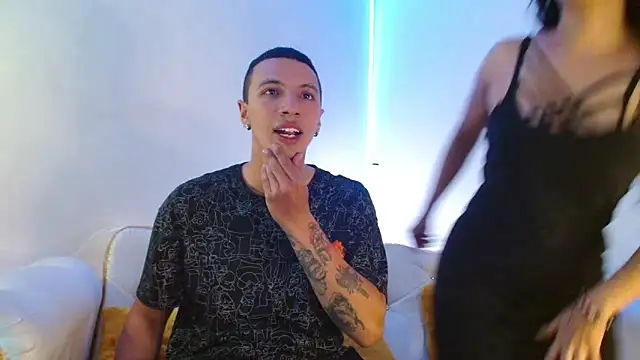 Snapshot of Luna_Noire1 chatting on November 12, 2025, 11:47 pm Luna Noire1 online show from November 12, 2025, 11:47 pm