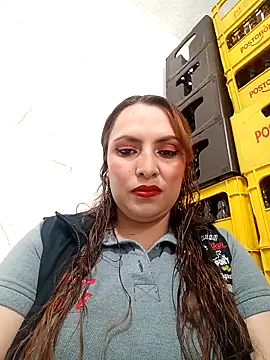 Snapshot of VERONICA__03 chatting on November 3, 2025, 2:40 pm VERONICA 03 online show from November 3, 2025, 2:40 pm