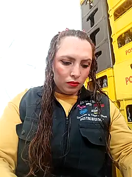 Snapshot of VERONICA__03 chatting on November 10, 2025, 1:21 pm VERONICA 03 online show from November 10, 2025, 1:21 pm