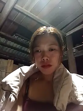 Ngocmi909 online show from November 5, 2025, 2:17 pm