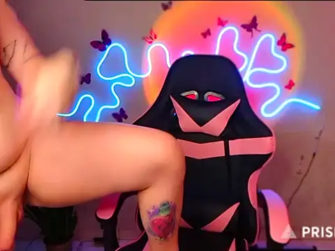 VIckSexyDoll online show from September 30, 2025, 9:58 am