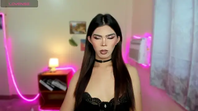 dianne swift online show from November 25, 2025, 3:06 am