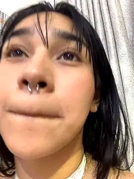 Kylie Patrick online show from November 22, 2025, 1:15 am