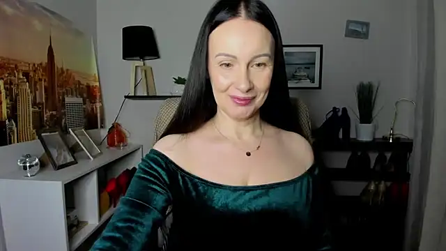 Velvet Jasmine online show from February 9, 2026, 6:28 am