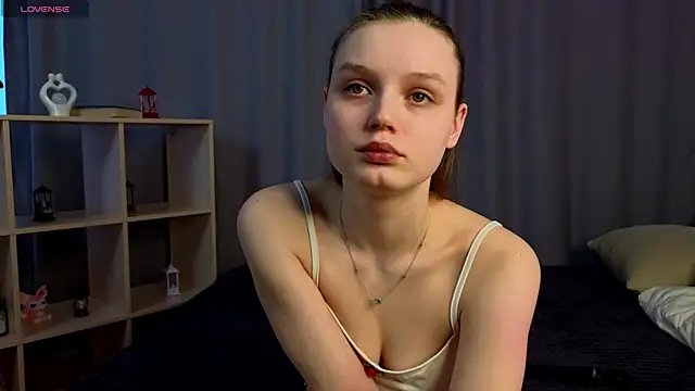 Snapshot of MandaReh chatting on February 17, 2026, 4:53 am MandaReh online show from February 17, 2026, 4:53 am