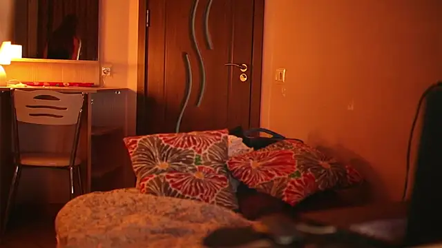 Liltightbabe online show from March 24, 2026, 4:23 pm