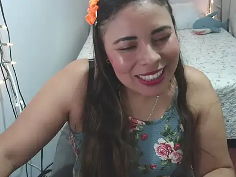 Snapshot of crystal_1991 chatting on November 7, 2025, 4:23 am crystal 1991 online show from November 7, 2025, 4:23 am