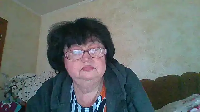 MilaSky5303 online show from October 28, 2025, 12:09 pm