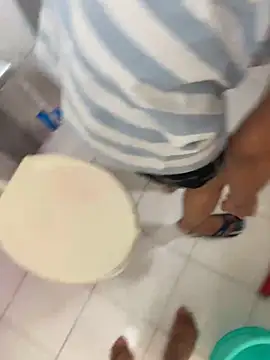 Snapshot of indianshycouple chatting on March 9, 2026, 8:40 am indianshycouple online show from March 9, 2026, 8:40 am