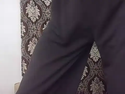 classyfoxhiromi online show from July 6, 2026, 12:24 pm