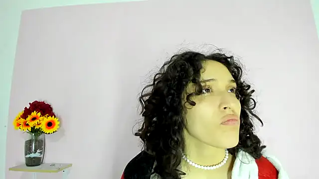 Snapshot of TeensNews18 chatting on October 29, 2025, 11:01 am TeensNews18 online show from October 29, 2025, 11:01 am