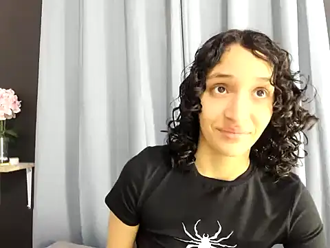 Snapshot of TeensNews18 chatting on November 30, 2025, 11:47 am TeensNews18 online show from November 30, 2025, 11:47 am