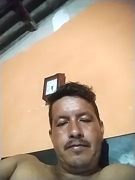 colombiano198720 online show from September 23, 2025, 12:13 am