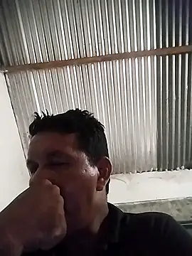 colombiano198720 online show from September 23, 2025, 12:30 pm