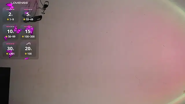 Snapshot of Alessia_Santorinni chatting on December 17, 2025, 6:03 pm Alessia Santorinni online show from December 17, 2025, 6:03 pm