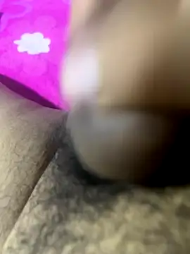 Snapshot of avsp2607 chatting on November 3, 2025, 3:35 pm avsp2607 online show from November 3, 2025, 3:35 pm