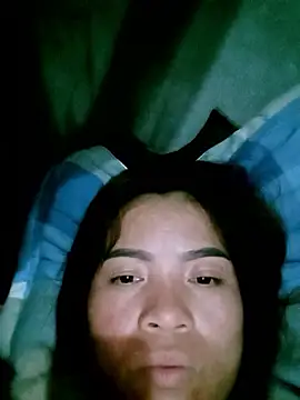 Maymay0033 online show from November 17, 2025, 6:35 pm