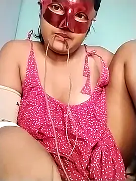 Snapshot of mimi87hoty chatting on November 13, 2025, 5:45 pm mimi87hoty online show from November 13, 2025, 5:45 pm