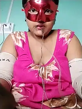 Snapshot of mimi87hoty chatting on December 5, 2025, 2:36 pm mimi87hoty online show from December 5, 2025, 2:36 pm