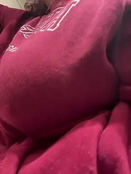 Snapshot of AliceCurlyX chatting on November 28, 2025, 7:55 am AliceCurlyX online show from November 28, 2025, 7:55 am