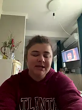 Snapshot of AliceCurlyX chatting on November 29, 2025, 10:18 am AliceCurlyX online show from November 29, 2025, 10:18 am