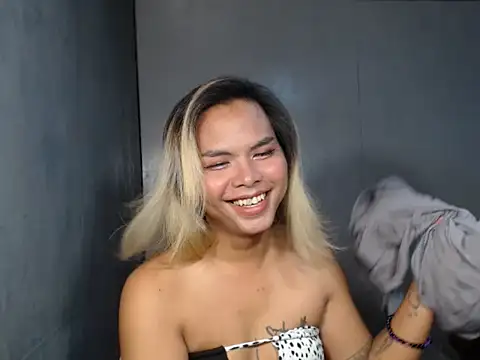 midnight mariaxx online show from November 13, 2025, 11:31 am