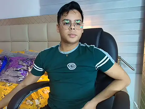 stewart mateo  online show from November 13, 2025, 2:10 am