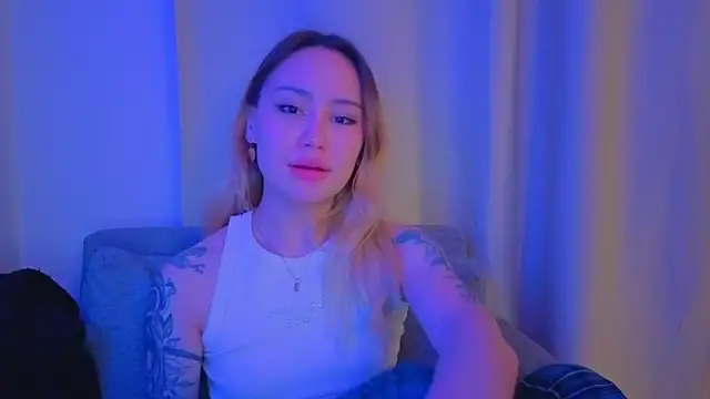 baobei03 online show from March 8, 2026, 5:17 pm