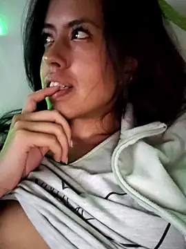 Queen Ashly online show from September 18, 2025, 3:08 am