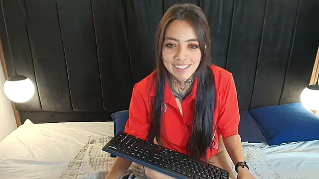 LiaMonroee  online show from March 2, 2026, 12:12 pm