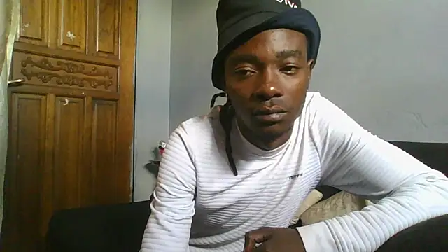 Snapshot of Nykho17 chatting on November 25, 2025, 12:49 pm Nykho17 online show from November 25, 2025, 12:49 pm