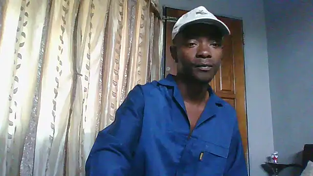 Snapshot of Nykho17 chatting on November 27, 2025, 10:50 am Nykho17 online show from November 27, 2025, 10:50 am