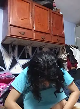 Syndel23 online show from September 27, 2025, 9:42 pm