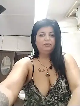 Snapshot of Jann_Riya333 chatting on May 24, 2026, 4:39 am Jann Riya333 online show from May 24, 2026, 4:39 am