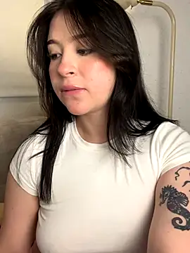 Snapshot of NicoleLeinn chatting on September 28, 2025, 8:25 pm NicoleLeinn online show from September 28, 2025, 8:25 pm