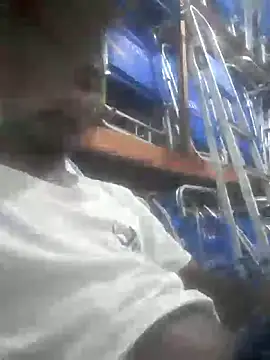 Snapshot of Ostall chatting on October 1, 2025, 5:19 pm Ostall online show from October 1, 2025, 5:19 pm