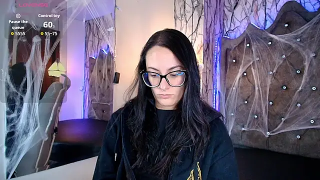 Zami Escobar of online show from October 23, 2025, 6:39 pm