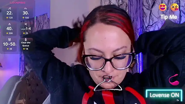 Zami Escobar of online show from April 2, 2026, 5:21 pm